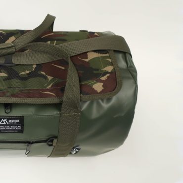 This image show the JURA CAMO 24" on a white background.